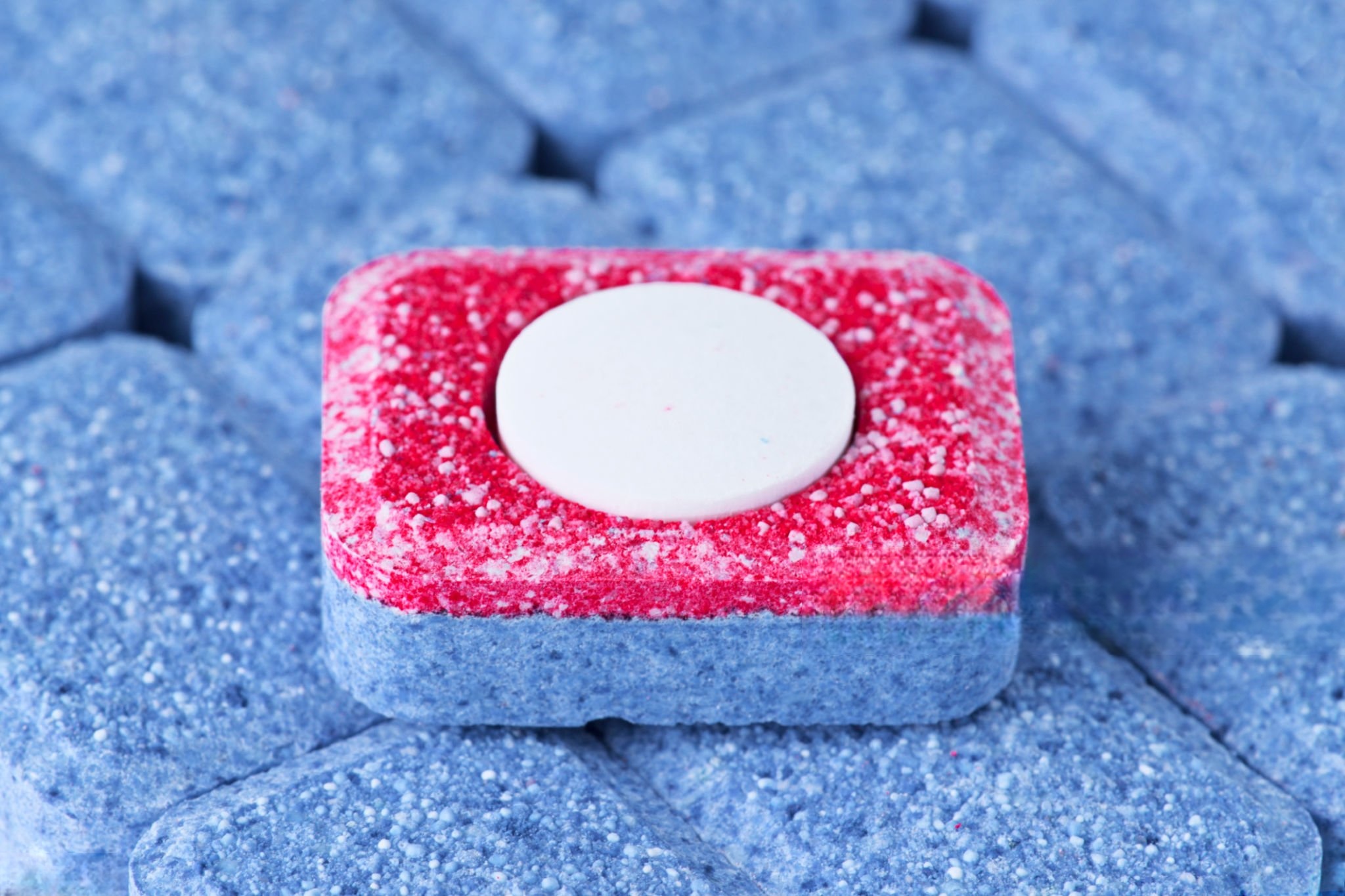 dishwasher tablets made from colored speckles