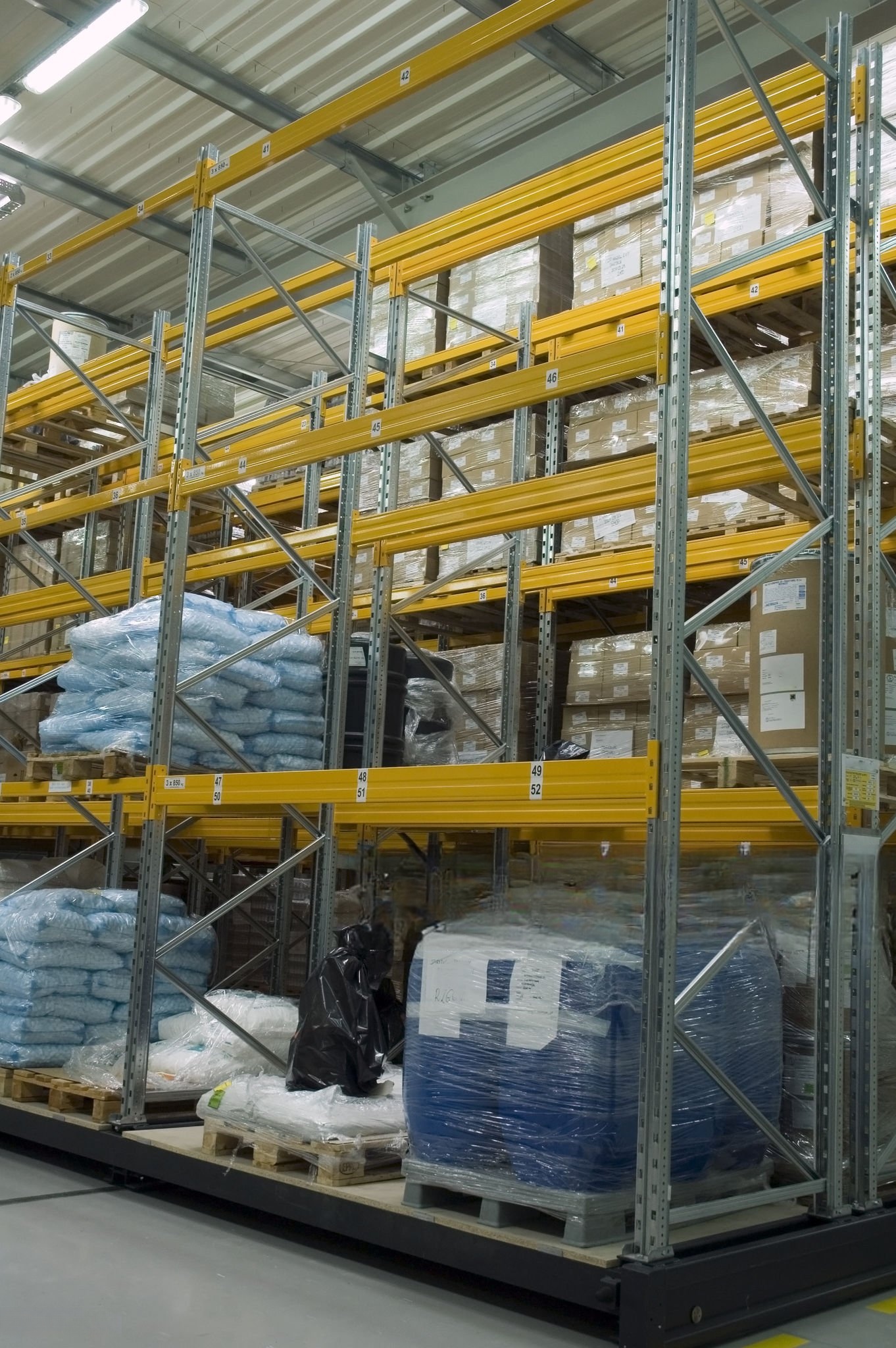 colored speckles raw materials supply interruptions